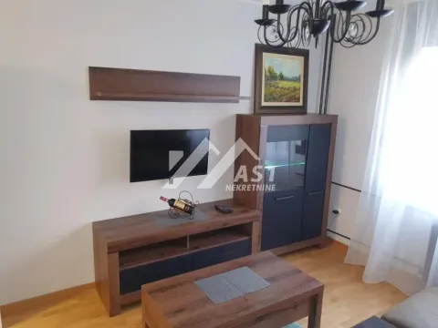 Rent, two bedroom apartment, 50m², Grbavica, Novi Sad Sve Podlokacije - image 2
