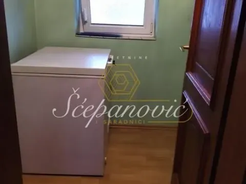 Prodaja, kuća, 360m², Veternik, Novi Sad Sve Podlokacije - image 13