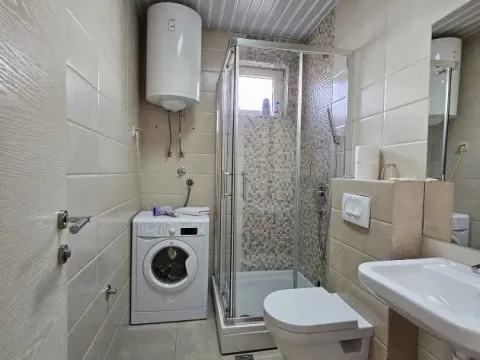 Izdavanje, dvosoban stan, 1m², Budva, Crna Gora - image 8