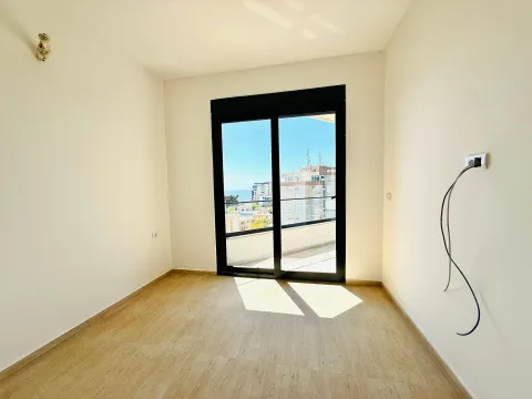 Sale, one bedroom apartment, 47m², Pinješ, Ulcinj - image 4