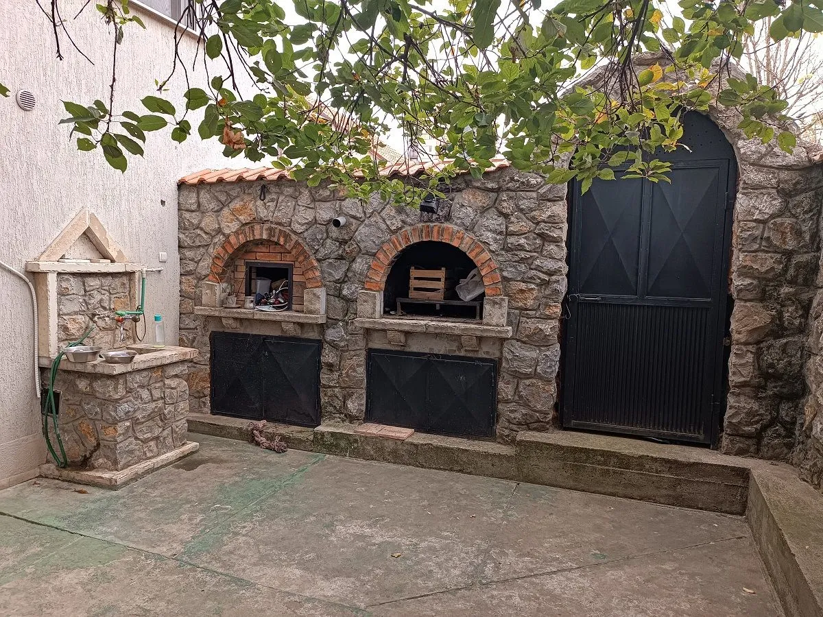 Sale, house, 110m², Altina, Beograd