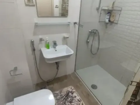 Izdavanje, jednosoban stan, 53m², City Kvart, Podgorica - image 4