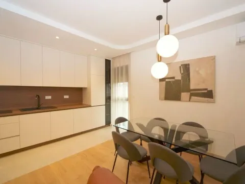 Rent, three bedroom apartment, 104m², City Kvart, Podgorica - image 4