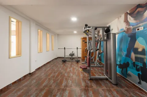 Rent, house, 500m², Bonići, Tivat - image 6
