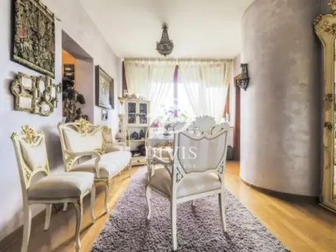 Sale, apartment, 250m², Cvetni Trg, Vračar Sve Podlokacije - image 17
