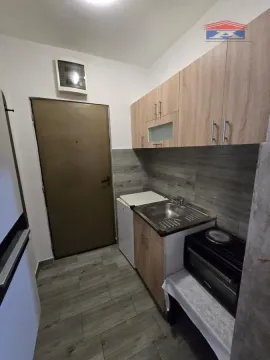 Izdavanje, garsonjera, 30m², Nova Detelinara, Novi Sad Sve Podlokacije - image 6
