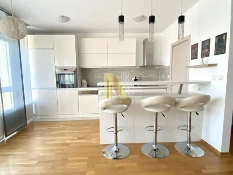 Rent, three bedroom apartment, 80m², Centar, Novi Sad