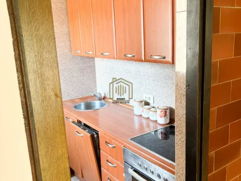 Rent, three bedroom apartment, 75m², Blok 5, Podgorica - image 2