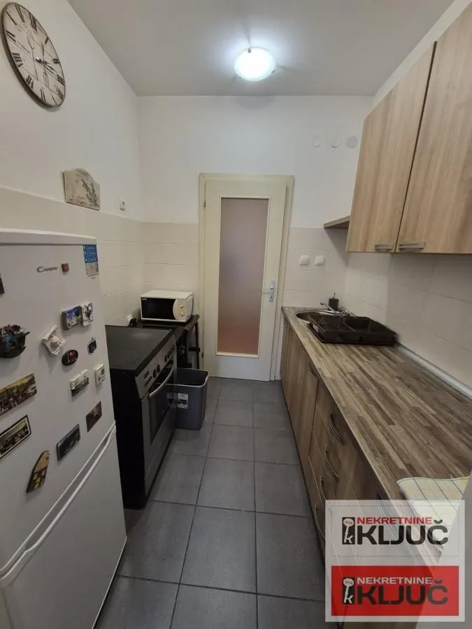 Prodaja, jednosoban stan, 42m², Novo naselje, Novi Sad