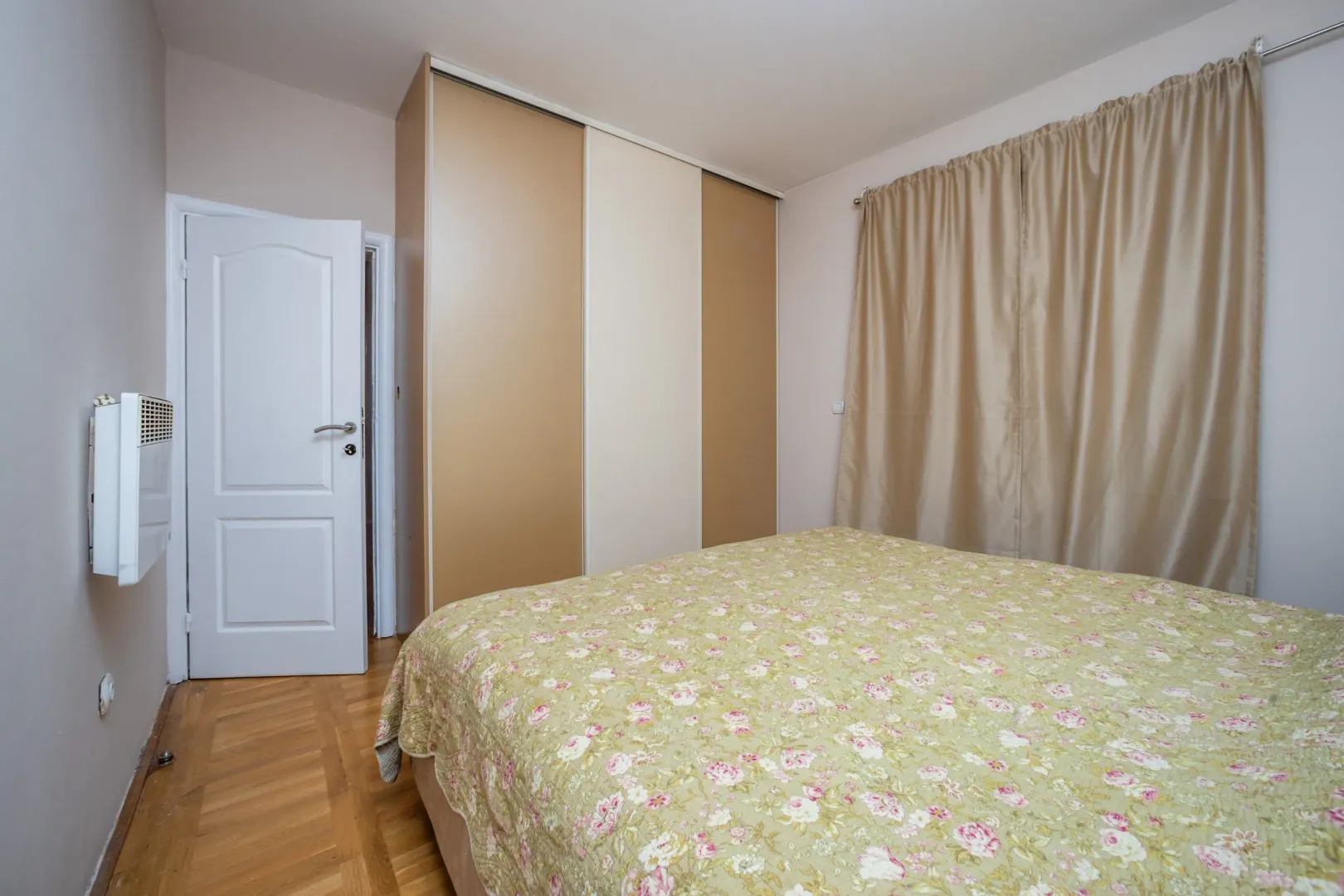 Prodaja, dvosoban stan, 70m², Gruda, Cetinje