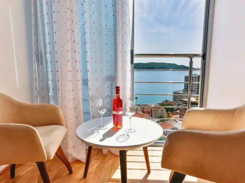 Prodaja, dvosoban stan, 90m², Rafailovići, Budva - image 7