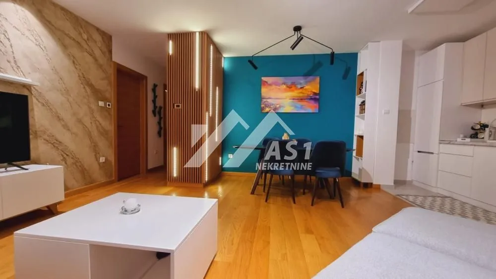 Rent, three bedroom apartment, 66m², Rotkvarija, Novi Sad Sve Podlokacije