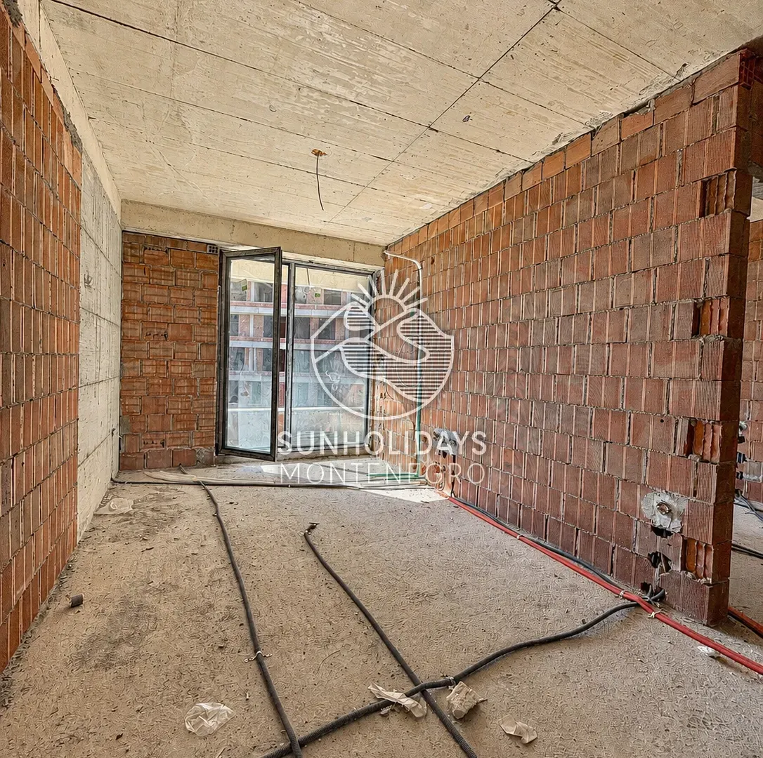 Sale, two bedroom apartment, 64m², Ilino, Bar