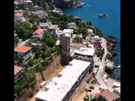 Prodaja, jednosoban stan, 53m², Centar, Ulcinj