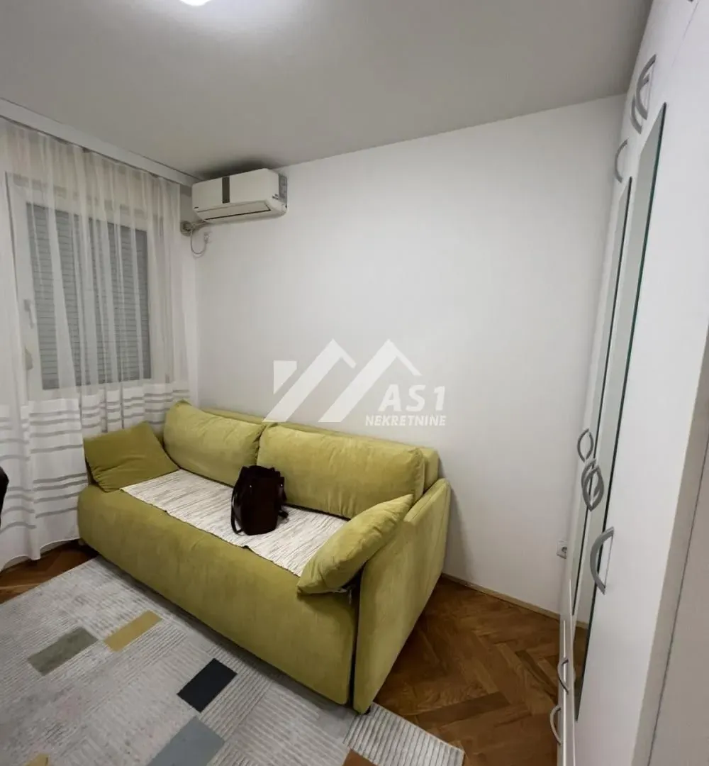Rent, one bedroom apartment, 43m², Bulevar Oslobodjenja, Novi Sad Sve Podlokacije