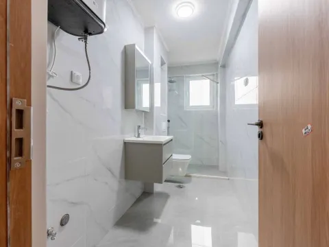 Rent, one bedroom apartment, 37m², Bjeliši, Bar - image 7