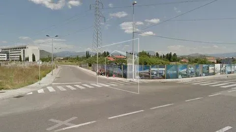 Prodaja, plac, 3300m², Podgorica, Crna Gora - image 2
