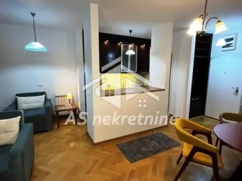 Rent, two bedroom apartment, 55m², Kalenić Pijaca, Vračar Sve Podlokacije - image 5