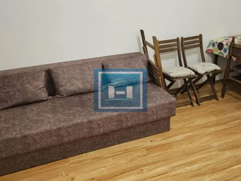 Izdavanje, jednosoban stan, 36m², Aqua park, Jagodina - image 1