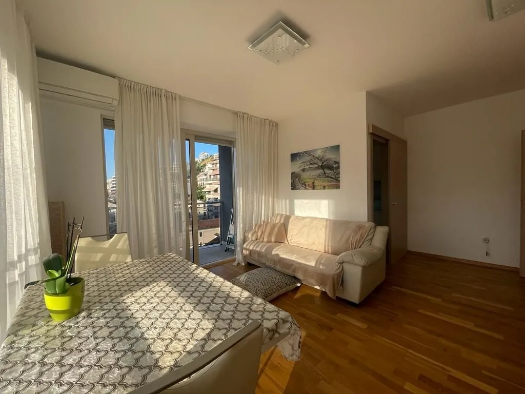 Sale, one bedroom apartment, 60m², Centar, Budva