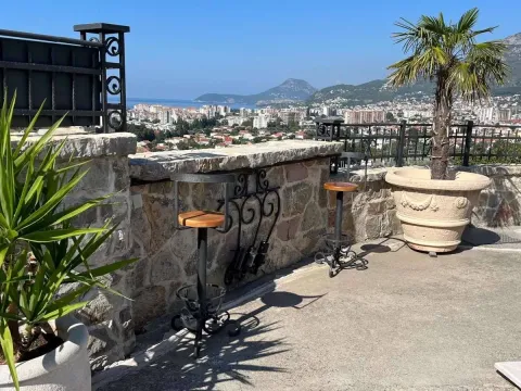 Prodaja, kuća, 360m², Centar, Bar - image 7