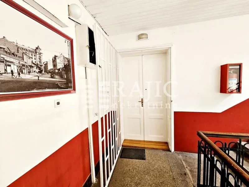 Rent, apartment, 150m², Stari Grad, Beograd