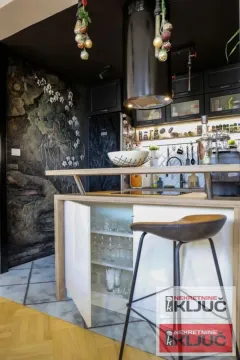 Prodaja, dvosoban stan, 69m², Centar, Novi Sad - image 17