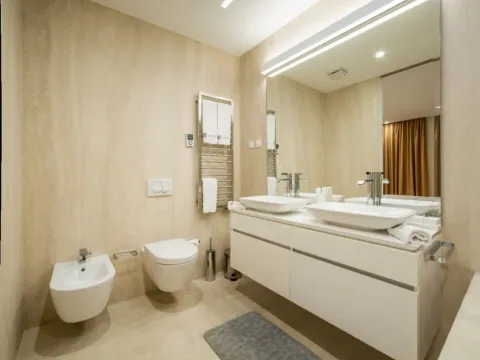 Sale, two bedroom apartment, 286m², Budva, Crna Gora - image 3