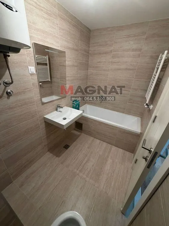 Prodaja, trosoban stan, 106m², Novi Beograd Blok 65, Novi Beograd Sve Podlokacije