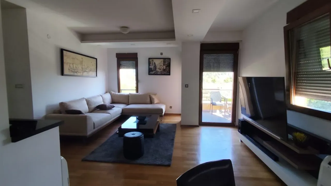 Rent, two bedroom apartment, 72m², Momišići, Podgorica