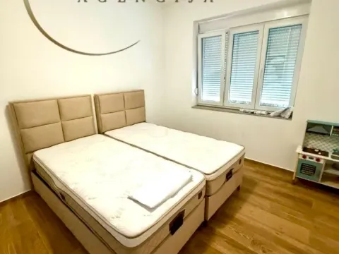 Rent, two bedroom apartment, 68m², Centar, Podgorica - image 5