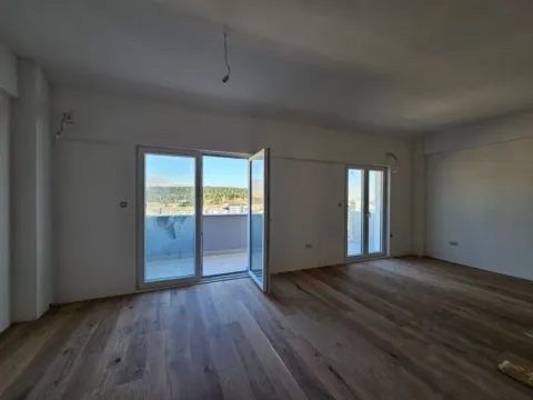 Prodaja, dvosoban stan, 102m², Momišići, Podgorica - image 9