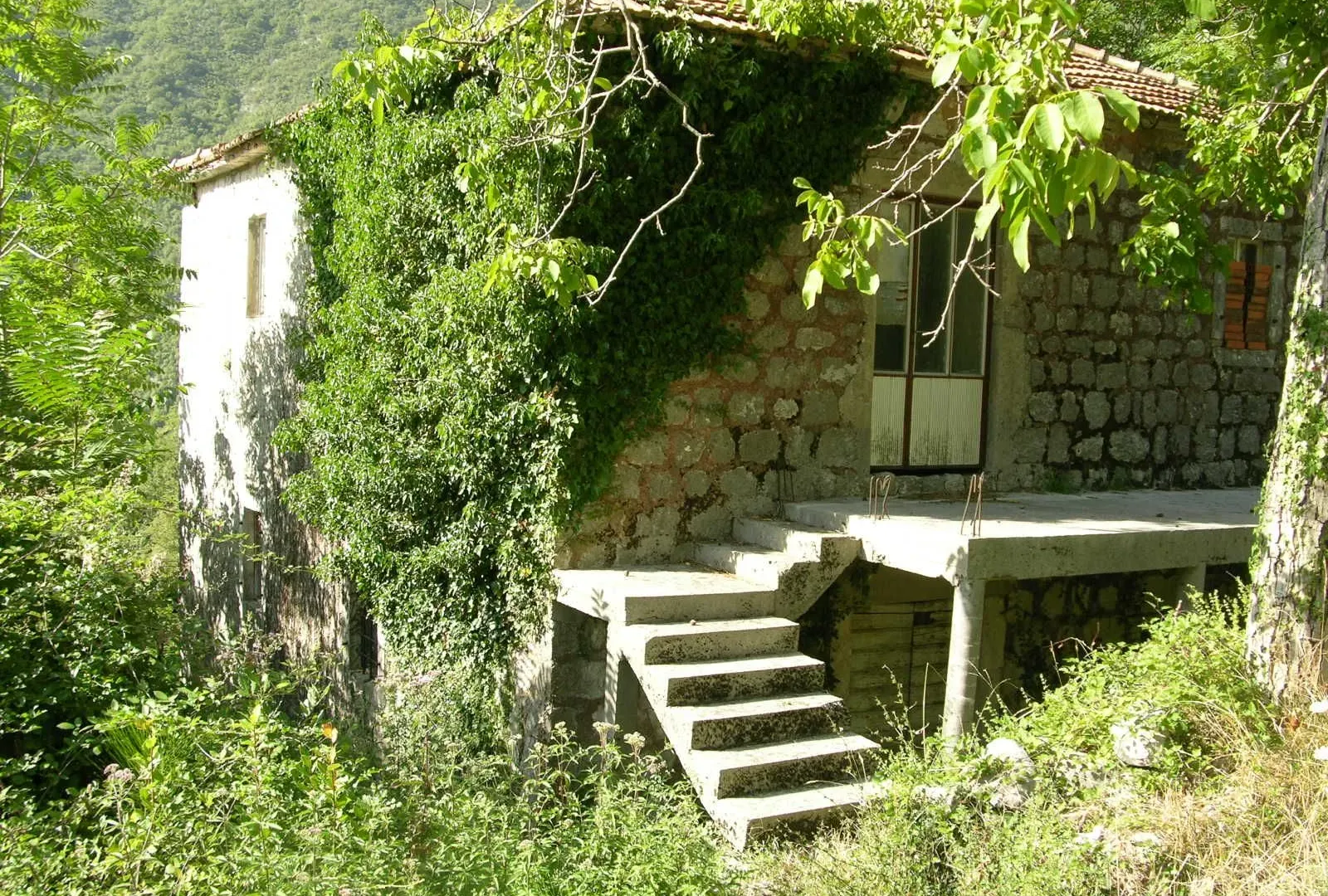 Sale, house, 350m², Morinj, Kotor