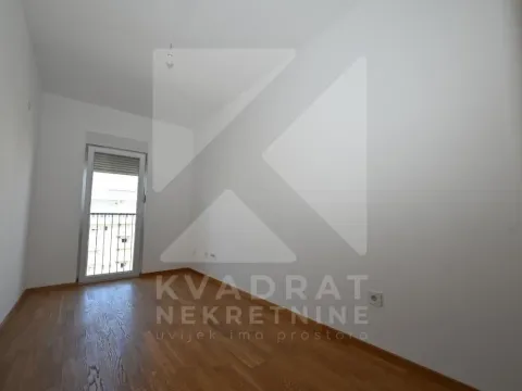 Rent, two bedroom apartment, 65m², Stari Aerodrom, Podgorica - image 7