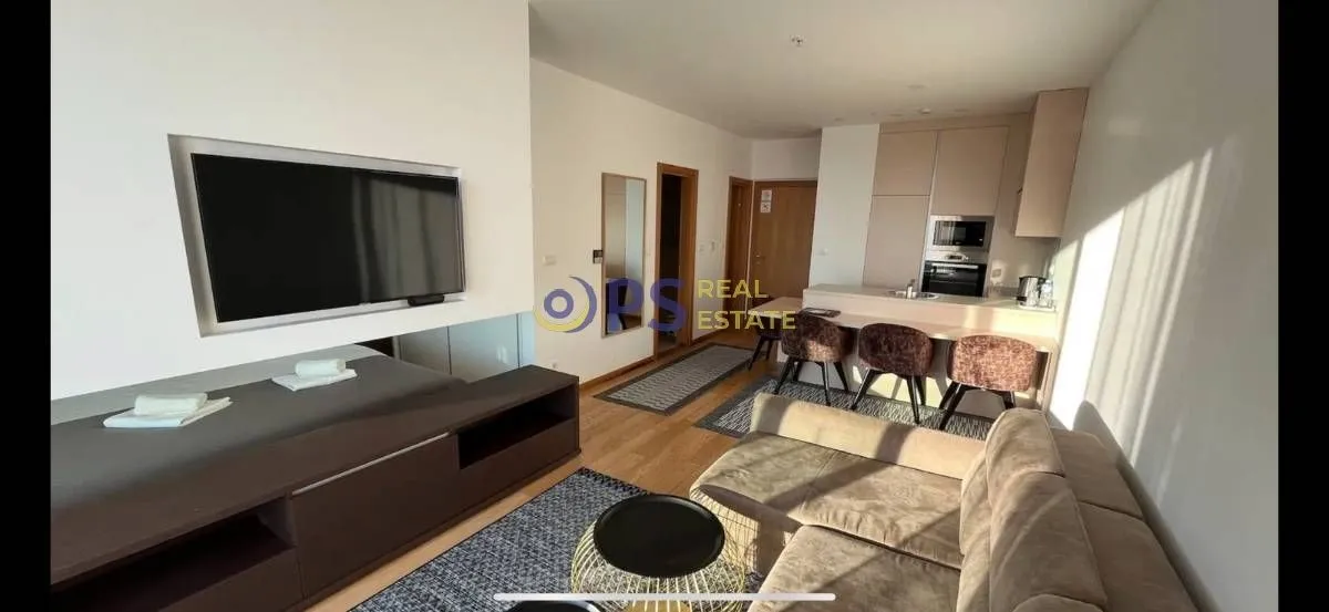 Izdavanje, jednosoban stan, 47m², Budva, Crna Gora