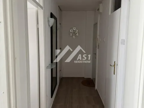 Izdavanje, dvosoban stan, 53m², Bulevar Oslobodjenja, Novi Sad Sve Podlokacije - image 4