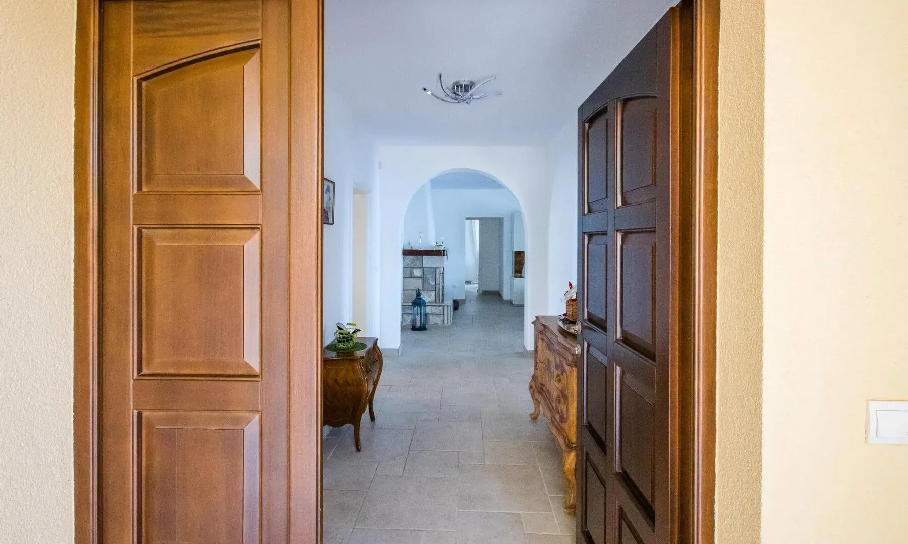 Prodaja, kuća, 524m², Utjeha, Bar