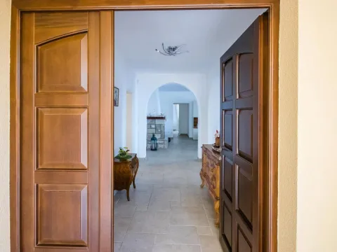 Sale, house, 524m², Utjeha, Bar - image 11