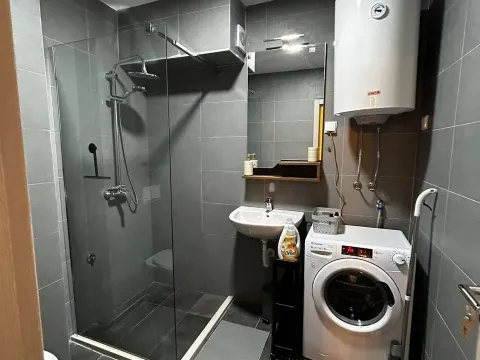 Izdavanje, jednosoban stan, Zabjelo, Podgorica - image 5