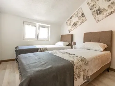 Sale, two bedroom apartment, 60m², Centar, Budva - image 14