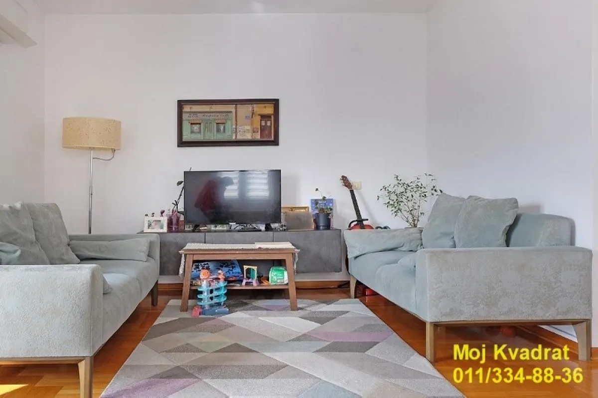 Prodaja, dvosoban stan, 68m², Vračar Hram, Vračar Sve Podlokacije