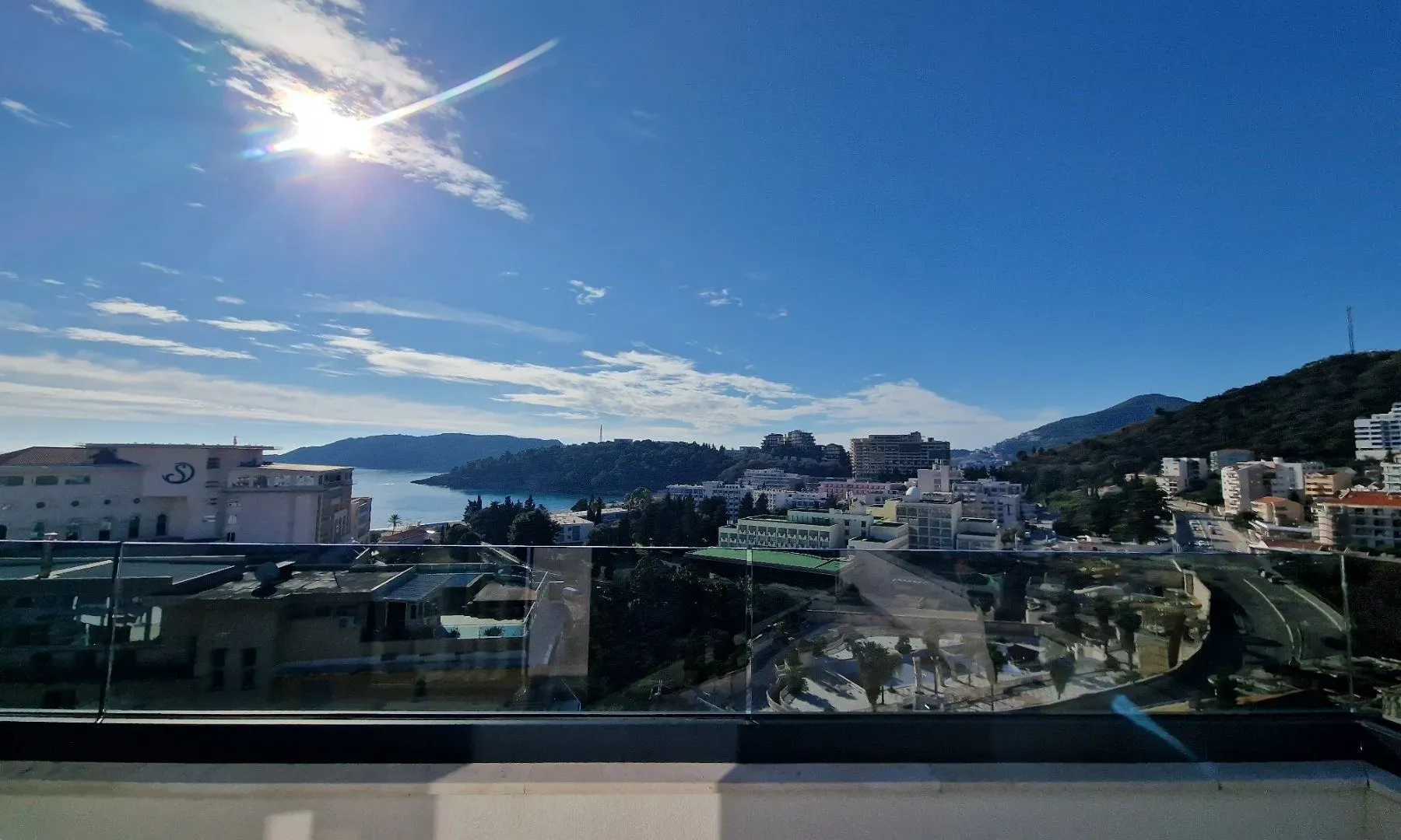 Sale, two bedroom apartment, 135m², Bečići, Budva