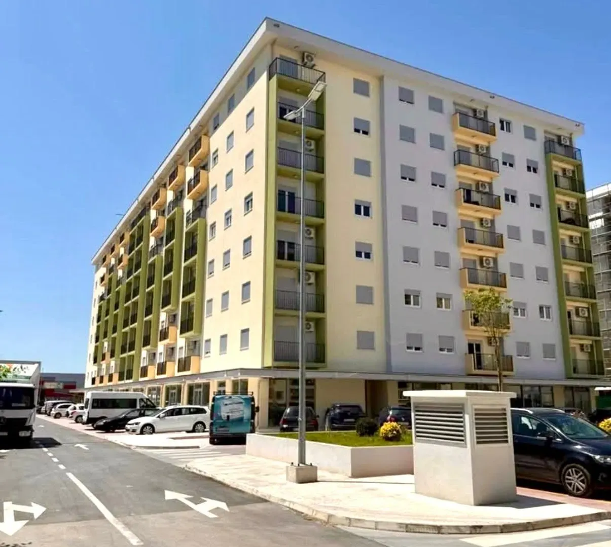 Rent, one bedroom apartment, 42m², Pobrežje, Podgorica