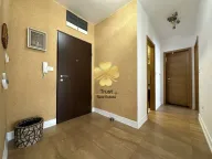 Izdavanje, jednosoban stan, 65m², City Kvart, Podgorica - image 14