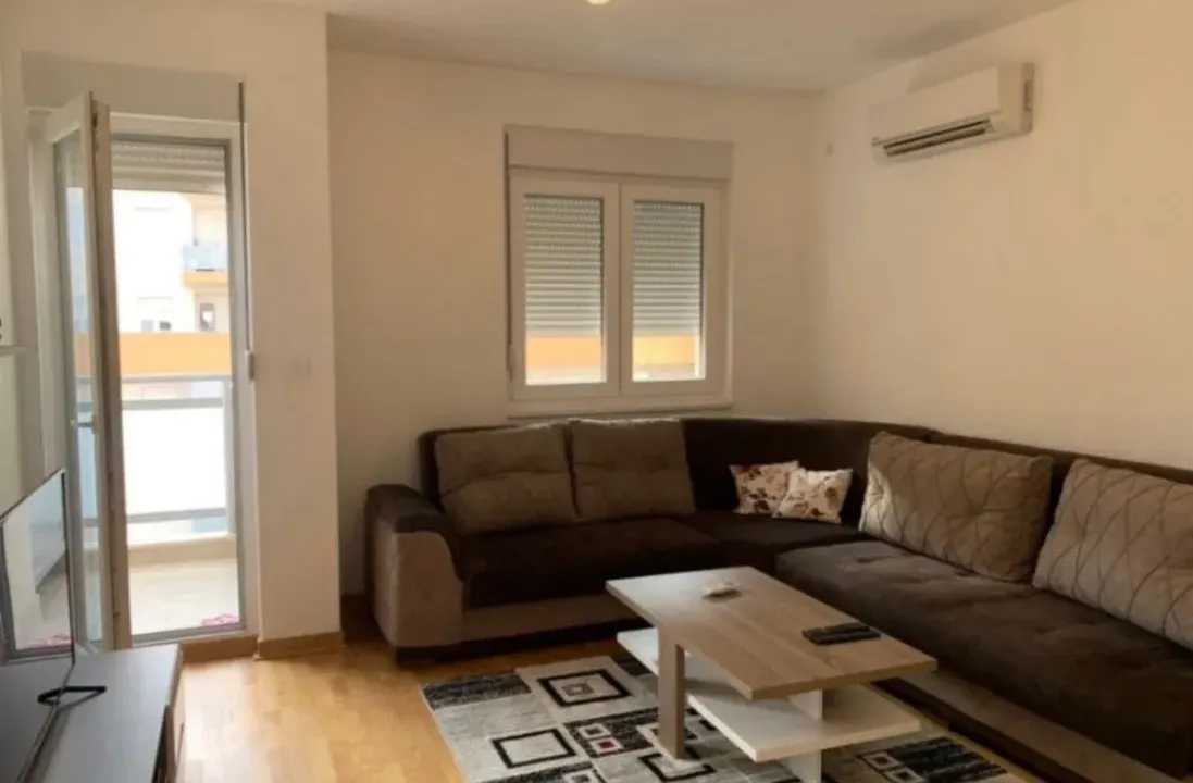 Rent, one bedroom apartment, 45m², City Kej, Podgorica