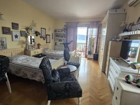 Prodaja, kuća, 250m², Herceg Novi, Crna Gora - image 22