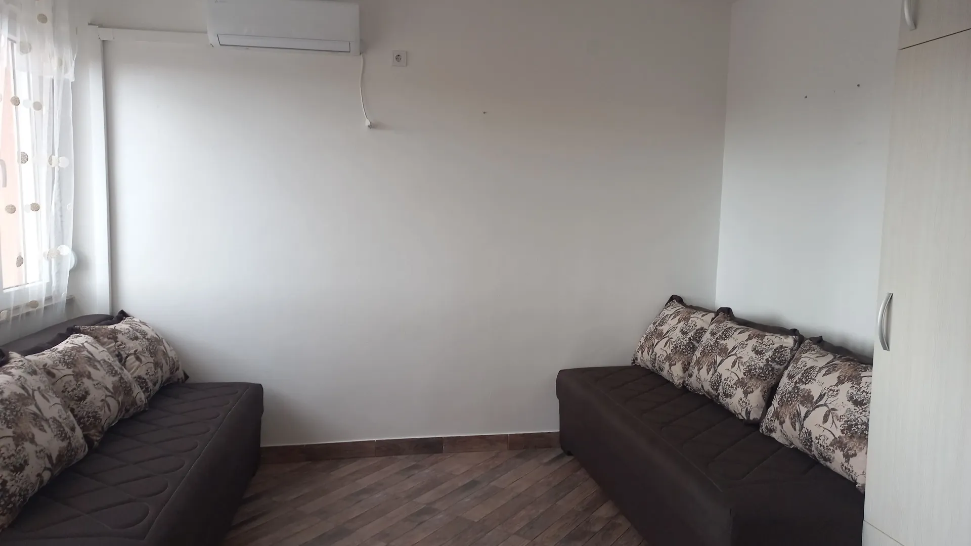 Stan-na-dan, garsonjera, 30m², Centar, Tivat