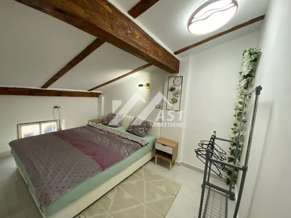 Izdavanje, dvosoban stan, 50m², Gradić, Petrovaradin