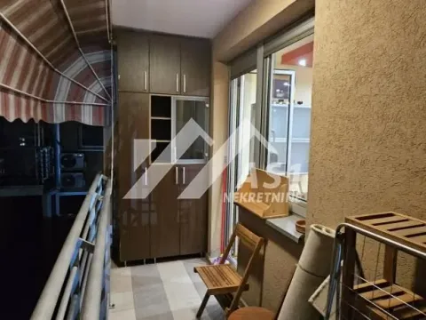 Izdavanje, četvorosoban stan, 92m², Novi Sad Sve Podlokacije, Novi Sad - image 9
