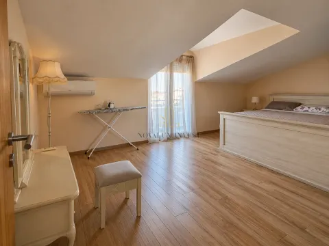 Izdavanje, trosoban stan, 155m², Zabjelo, Podgorica - image 8